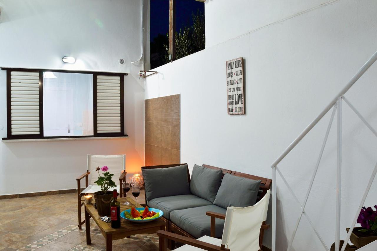 Katerina Apartments Kato Daratso Bagian luar foto