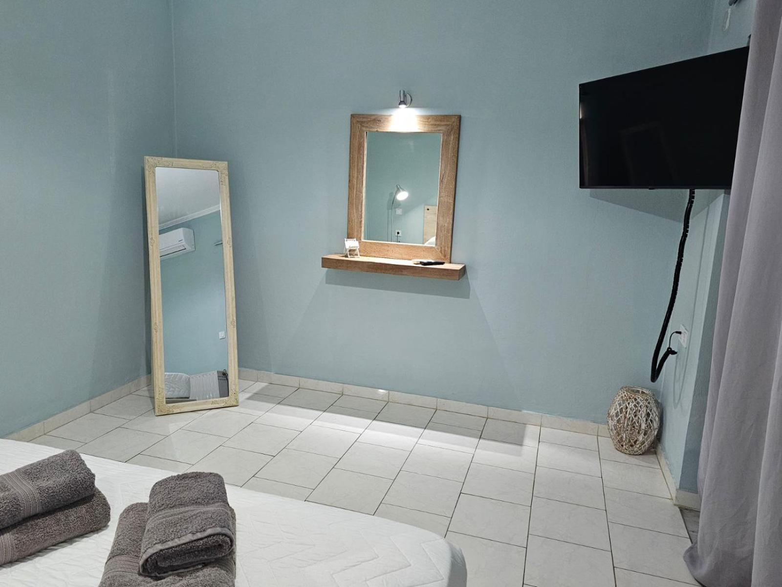 Katerina Apartments Kato Daratso Bagian luar foto